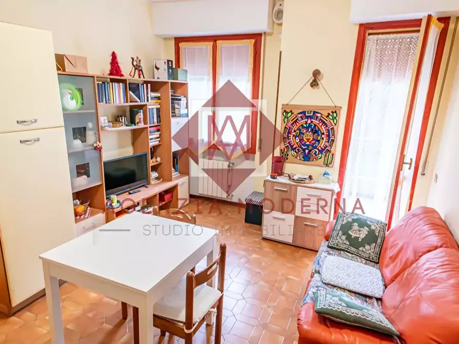 Casa trifamiliare in vendita in Via Mameli 79 a Bordighera