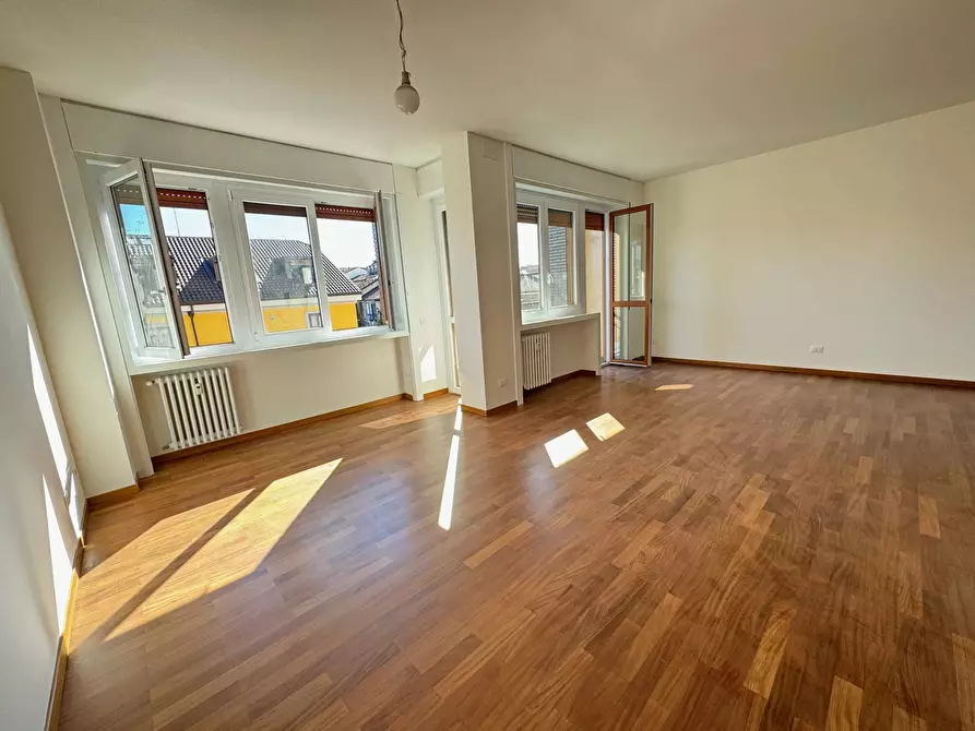 Immagine 2 di Casa trifamiliare in affitto  in Via Giovanni Lulli a Milano