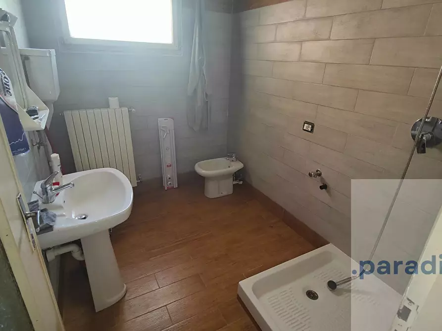 Immagine 14 di Casa trifamiliare in vendita  a Camino