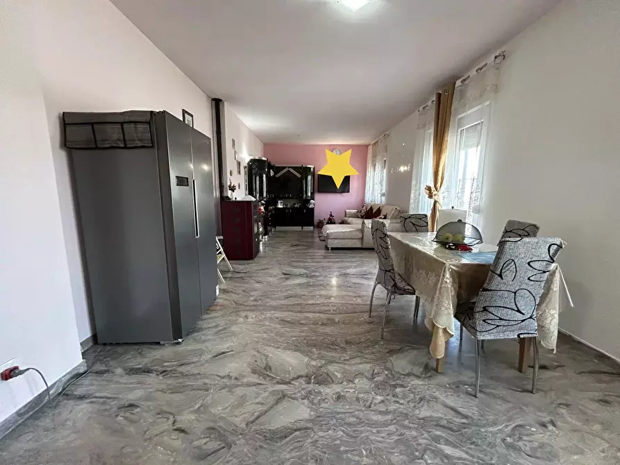 Immagine 10 di Casa trifamiliare in vendita  a Cimadolmo
