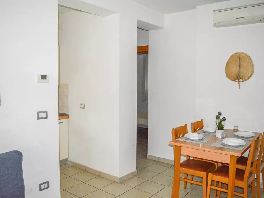 Immagine 3 di Casa trifamiliare in vendita  in via Gabriele D'Annunzio, 209. a Pineto