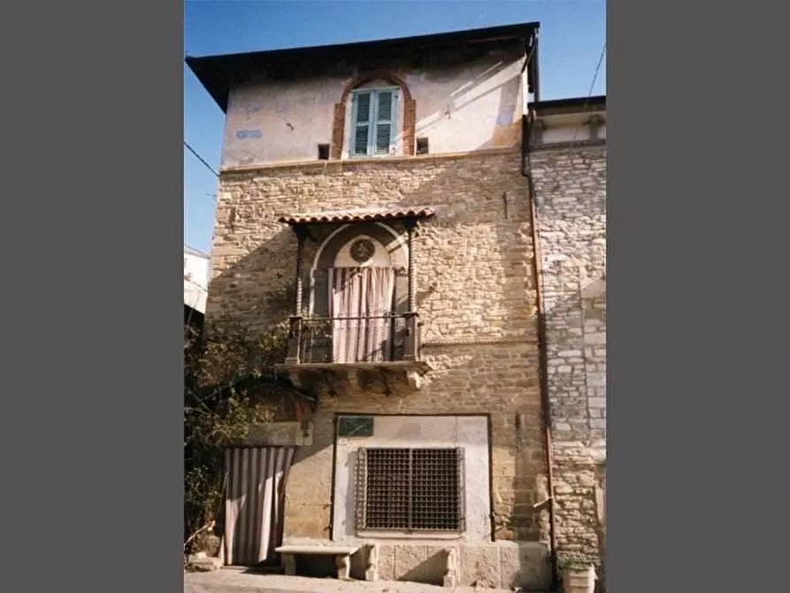 Immagine 3 di Monolocale in vendita  a Bergolo