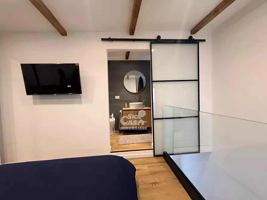 Immagine 14 di Casa trifamiliare in affitto  a Marsala