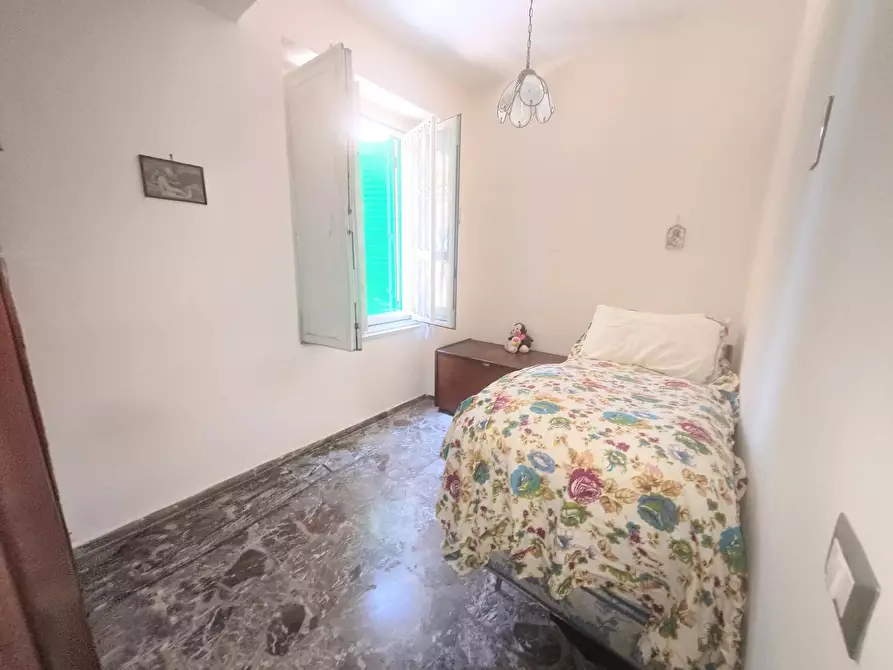 Immagine 7 di Casa trifamiliare in vendita  in Villaggio Svizzero a Messina