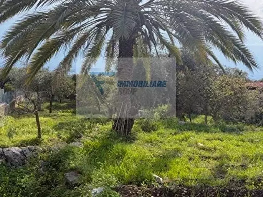 Immagine 1 di Terreno in vendita  in Via Salvo D'Acquisto a Siracusa