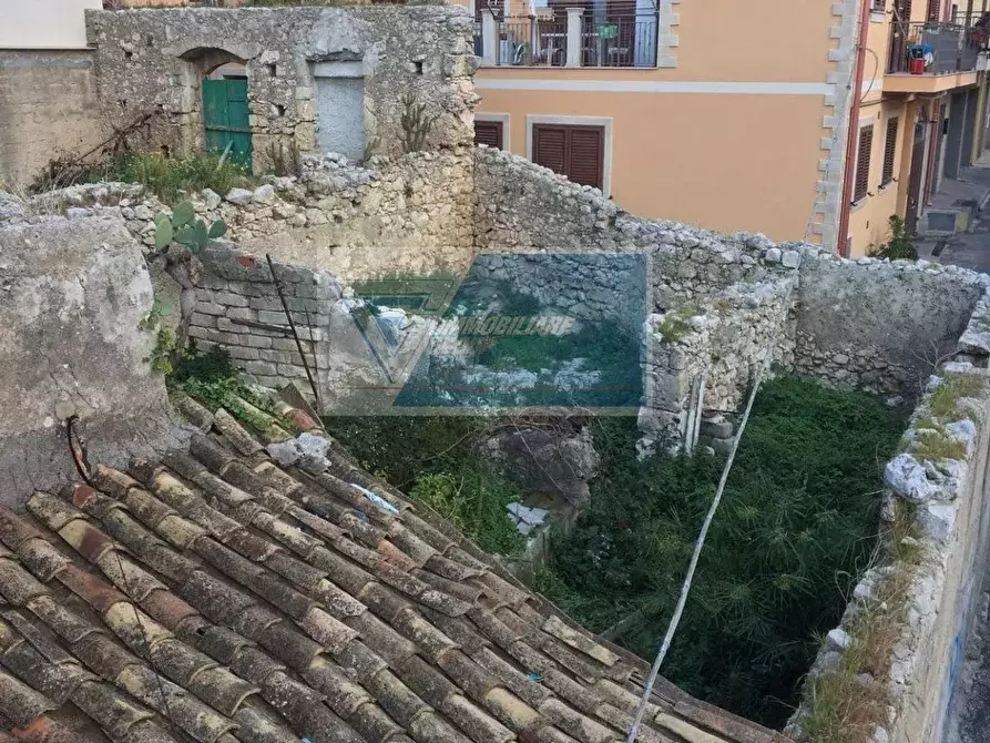 Immagine 1 di Terreno in vendita  a Siracusa