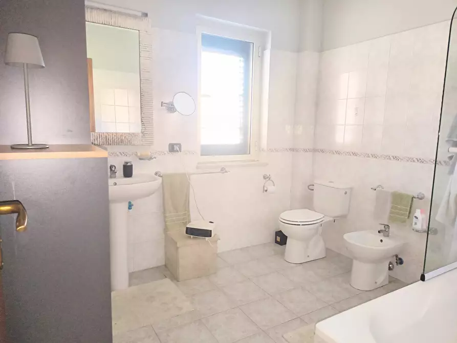 Immagine 25 di Casa trifamiliare in vendita  in Via delle Mimose, 9 a Messina