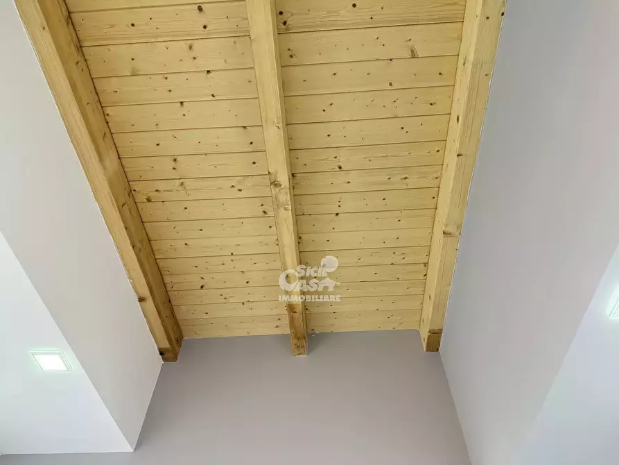 Immagine 19 di Casa trifamiliare in affitto  a Marsala