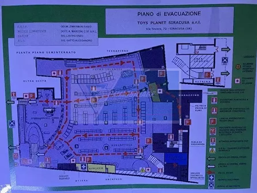 Immagine 12 di Attico in affitto  in Via Tevere a Siracusa