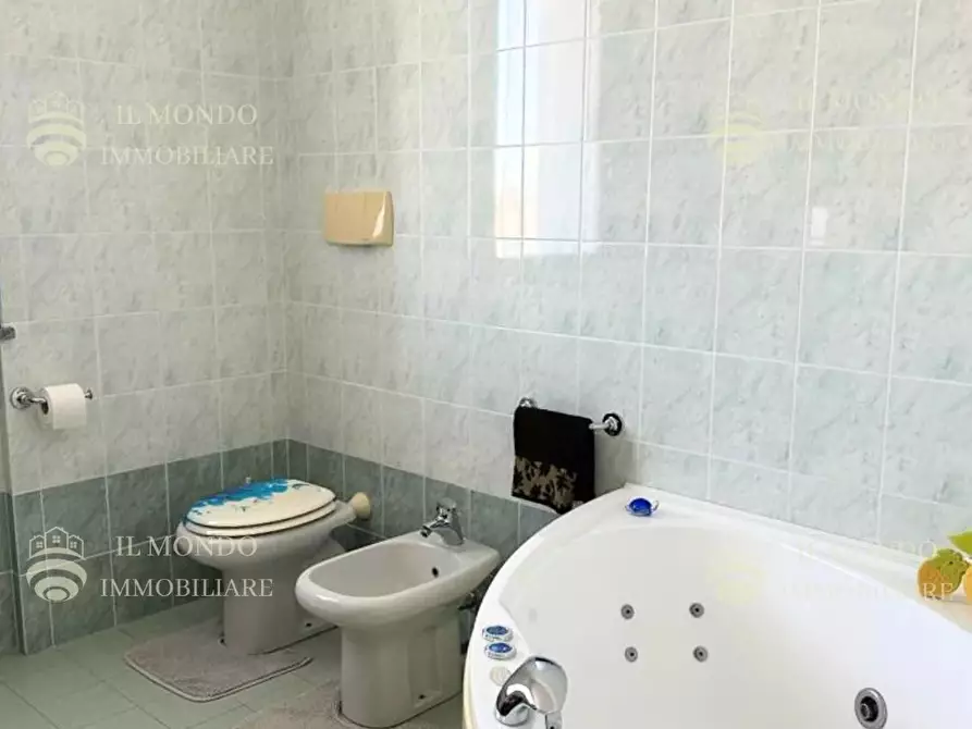 Immagine 21 di Casa trifamiliare in vendita  in Via Cutoli, 3. a Cerro Al Lambro