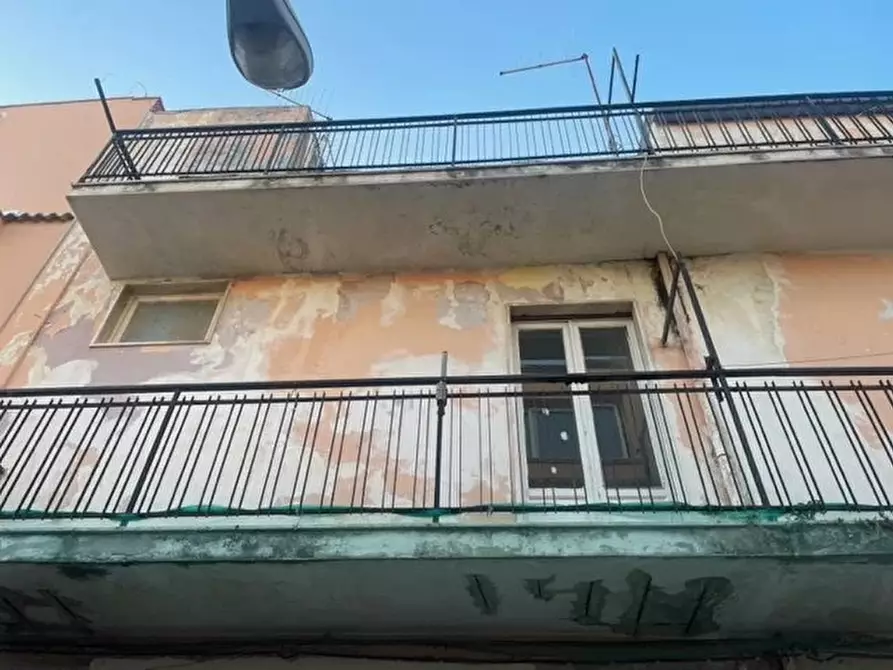 Immagine 1 di Casa trifamiliare in vendita  in Via Massaia Cardinale a Siracusa