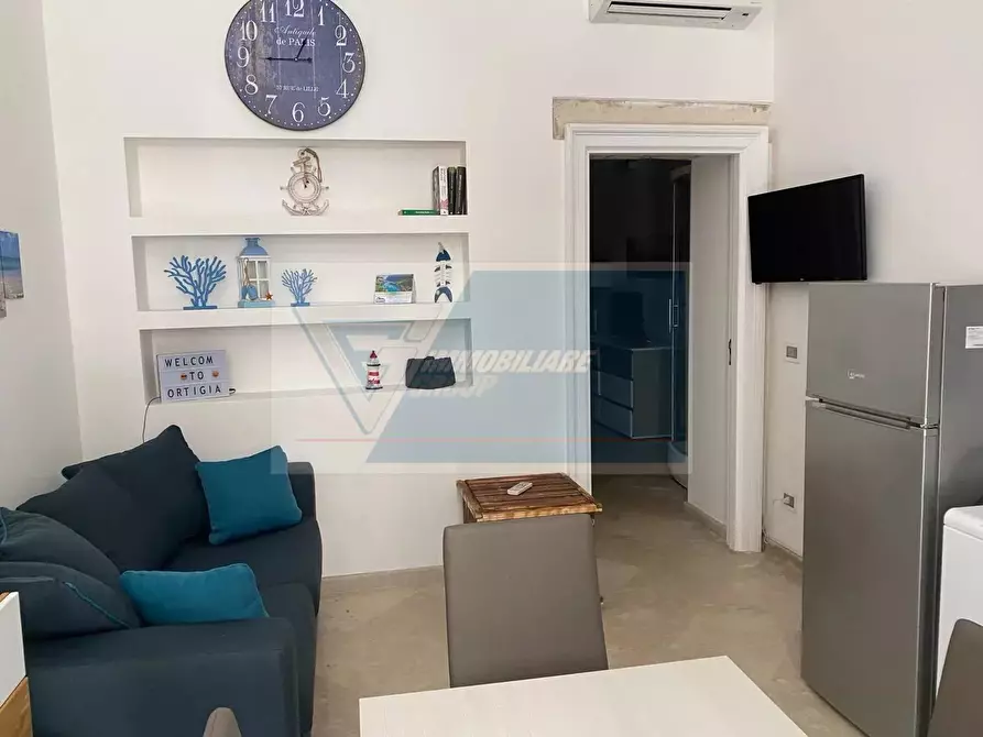 Immagine 4 di Casa trifamiliare in vendita  in via maniace a Siracusa