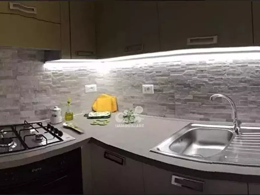 Immagine 3 di Casa trifamiliare in affitto  a Marsala