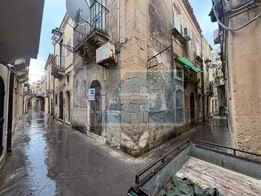 casa indipendente in vendita a Siracusa in zona Isola Ortigia