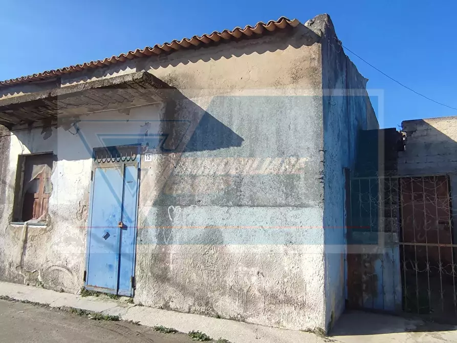 Immagine 2 di Casa trifamiliare in vendita  in Via dei Vasari a Siracusa