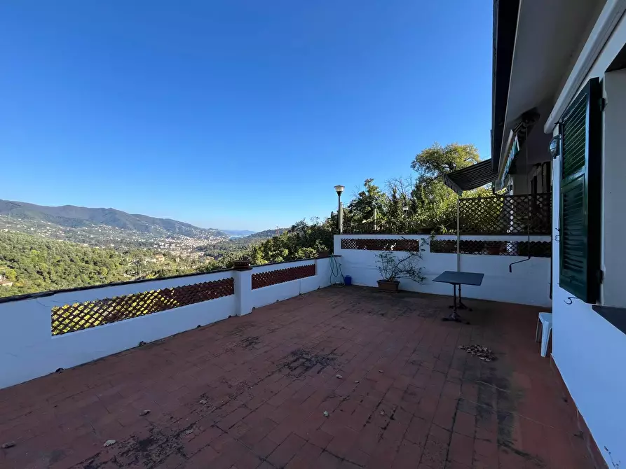 Immagine 2 di Casa trifamiliare in vendita  in Via Sotto la Croce a Rapallo
