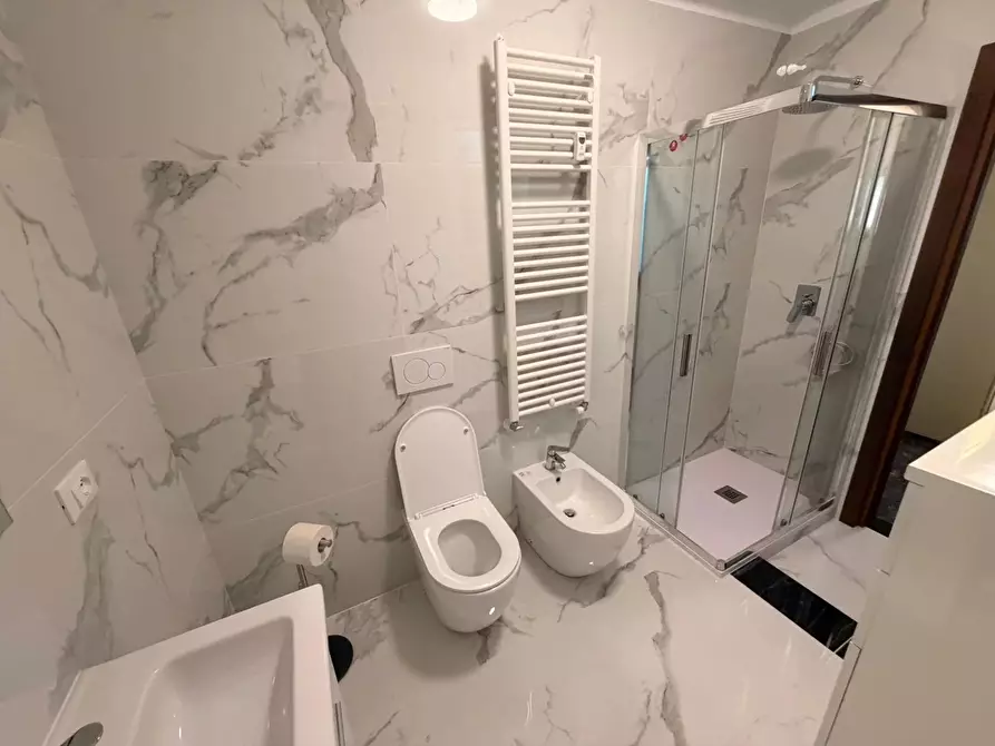Immagine 7 di Casa trifamiliare in affitto  in Via Ruffini, 11 a Ventimiglia