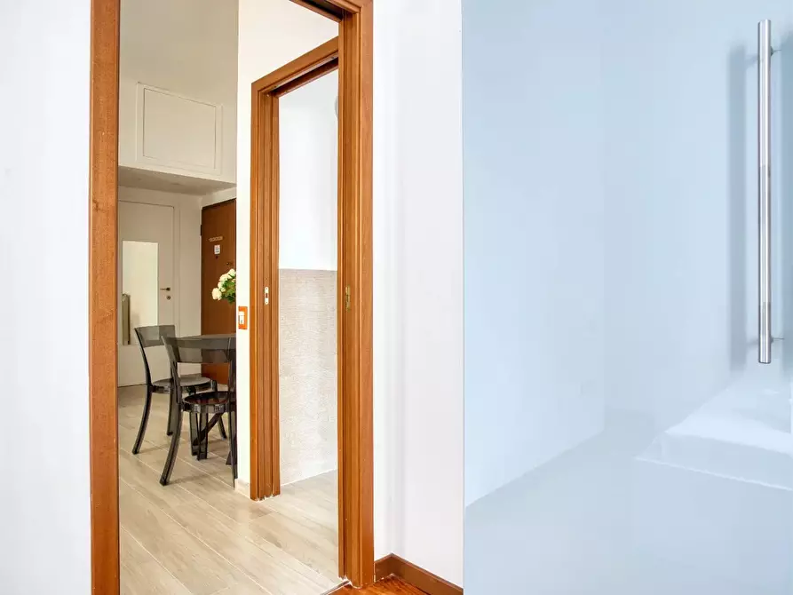 Immagine 15 di Casa trifamiliare in affitto  in ALZAIA NAVIGLIO PAVESE, 10. a Milano