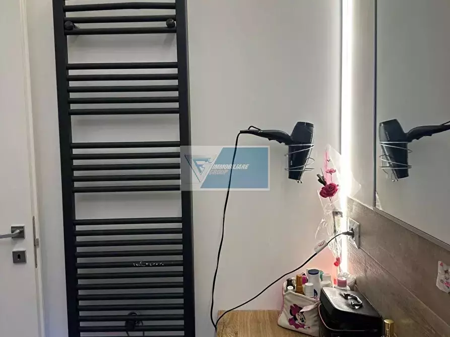 Immagine 10 di Casa trifamiliare in vendita  a Buccheri