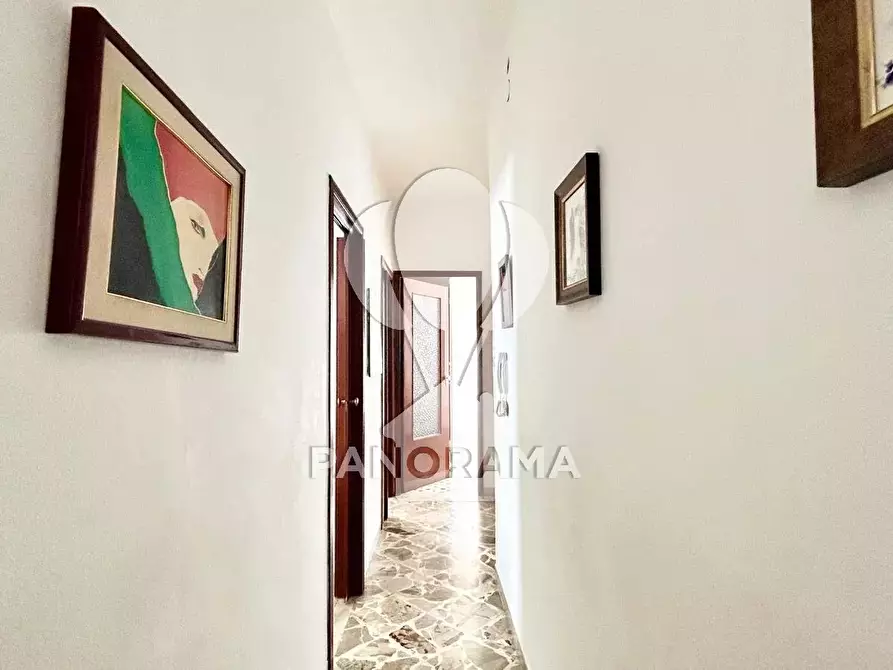 Immagine 6 di Casa trifamiliare in vendita  in Via Francesco Laurana a Alcamo