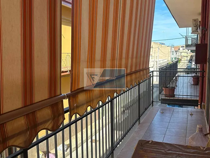 Immagine 10 di Casa trifamiliare in vendita  a Buccheri