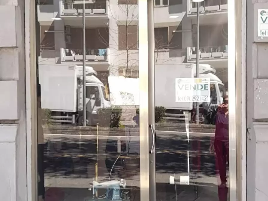 Immagine 20 di Attico in vendita  in Via Giuseppe Garibaldi a Messina