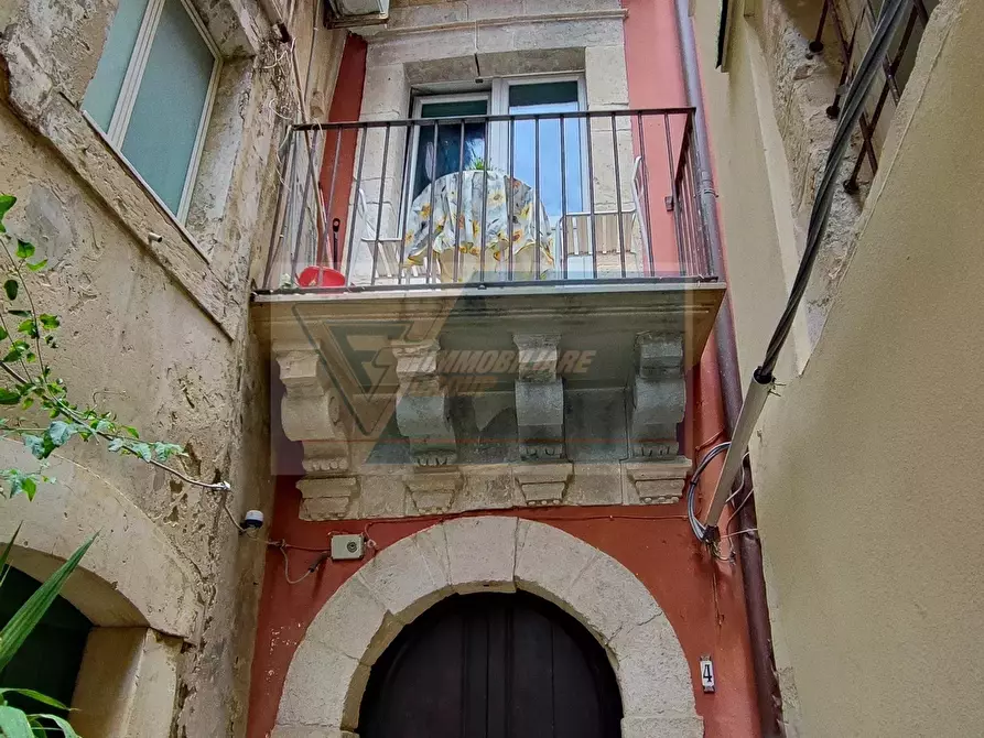 Immagine 1 di Casa trifamiliare in vendita  in RONCO CUTALI a Siracusa