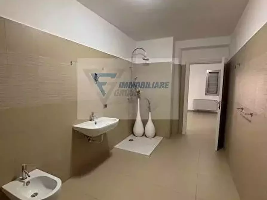 Immagine 11 di Casa trifamiliare in vendita  in Via Palestro a Buccheri