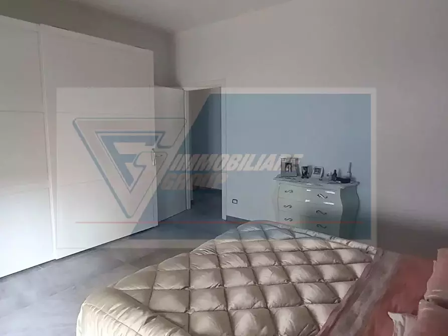 Immagine 11 di Casa trifamiliare in vendita  in Via Filippo Juvara, 42 a Siracusa