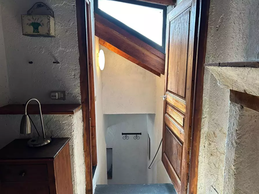 Immagine 8 di Casa trifamiliare in vendita  in Via Martiri della Liberta, 124 a Apricale
