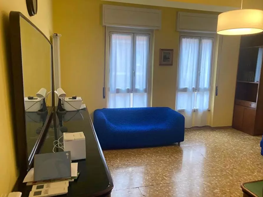 Immagine 36 di Casa trifamiliare in affitto  in Via Eugenio Carpi 38 a Milano
