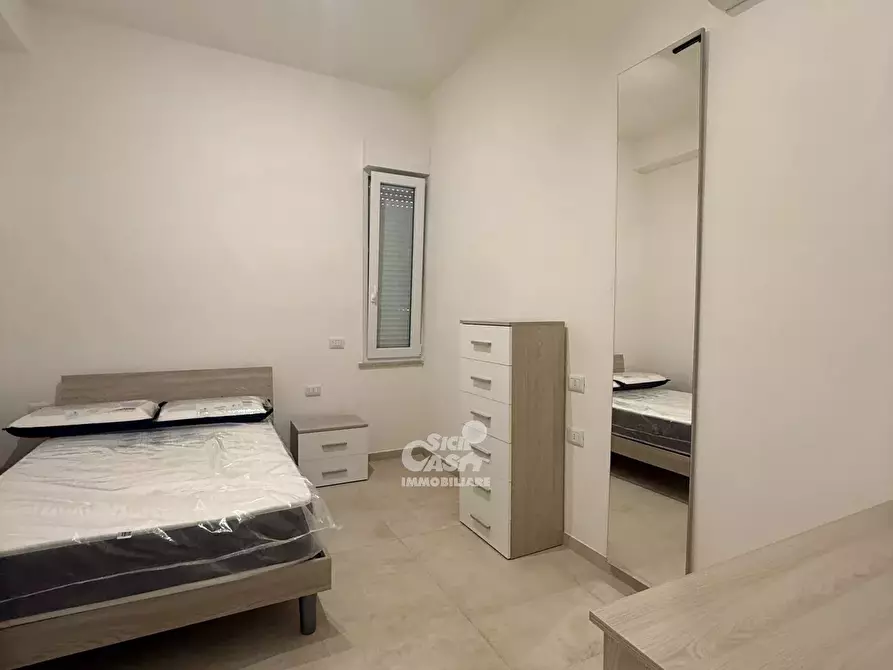 Immagine 40 di Casa trifamiliare in affitto  a Marsala