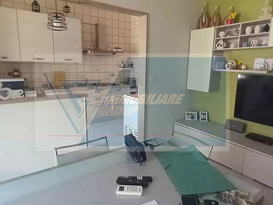 Immagine 2 di Casa trifamiliare in vendita  in Via Giuseppe Mazzini a Floridia