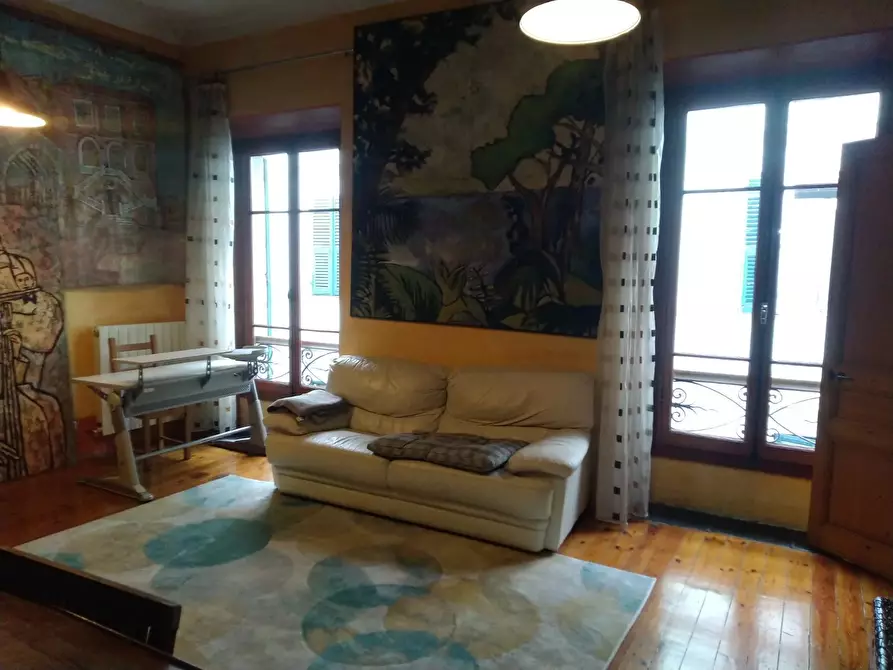 Immagine 2 di Casa trifamiliare in vendita  in Via Garibaldi, 18 a Ventimiglia