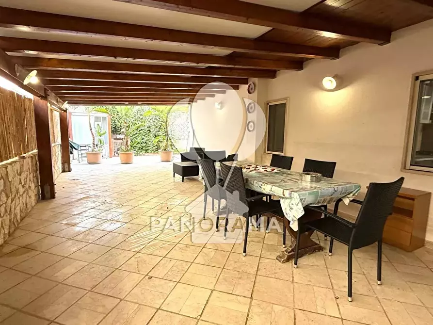 Immagine 30 di Casa trifamiliare in vendita  in Viale di Calatubo a Alcamo