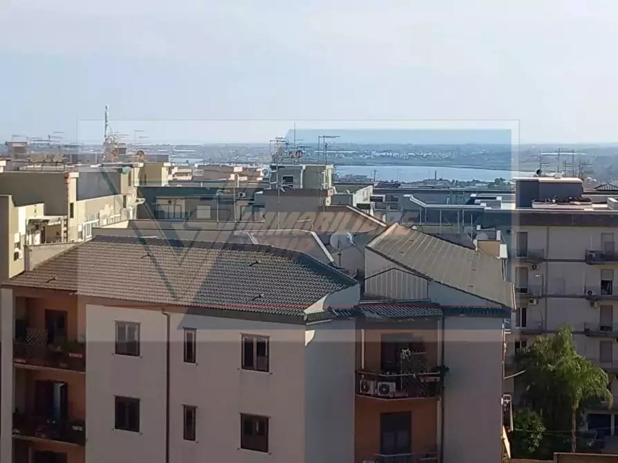 Immagine 2 di Casa trifamiliare in vendita  a Siracusa