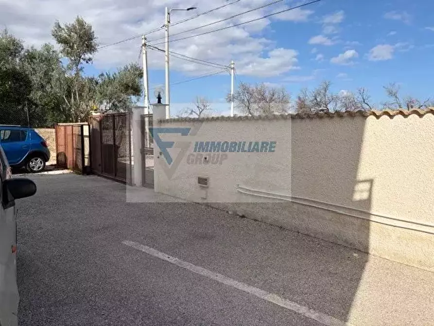 Immagine 11 di Casa trifamiliare in vendita  in Via Brancati a Buccheri