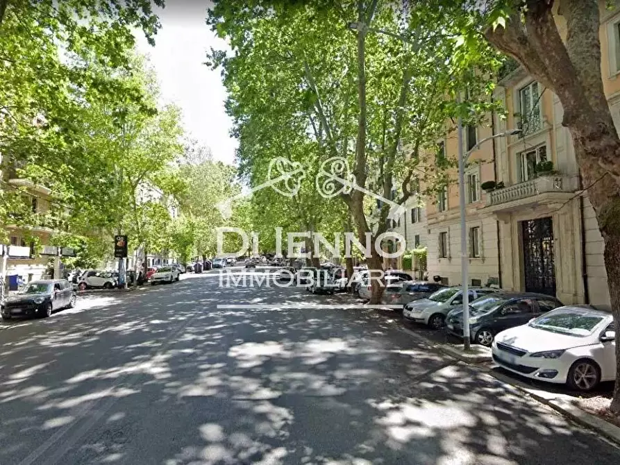 Immagine 1 di Attico in vendita  in Viale Romania a Roma