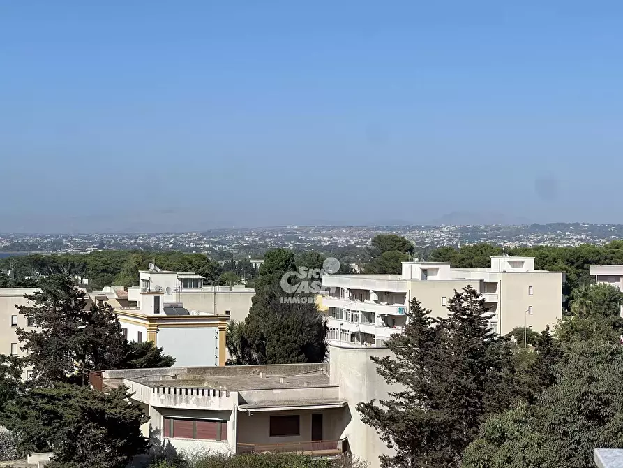 Immagine 25 di Casa trifamiliare in vendita  a Marsala