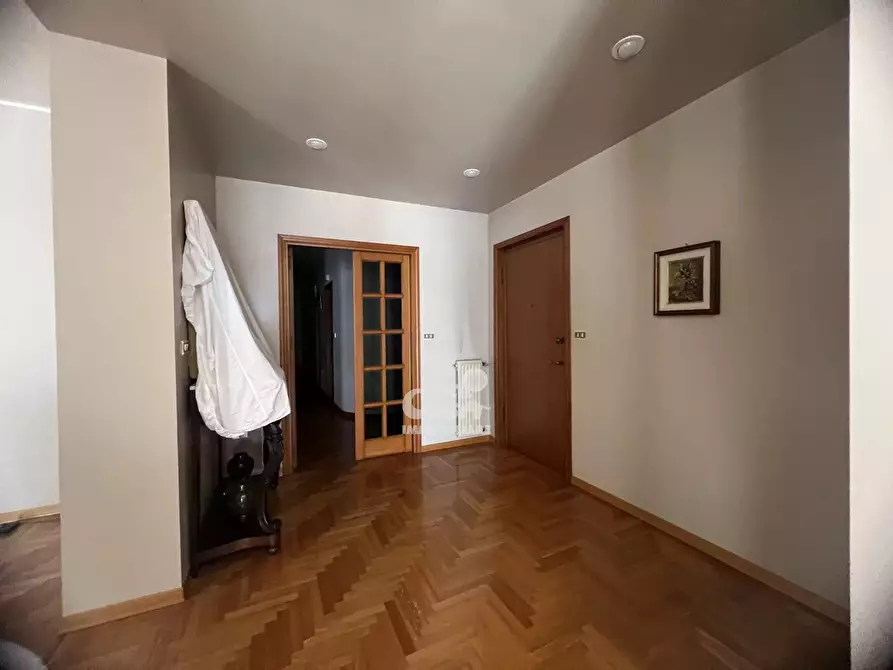 Immagine 2 di Casa trifamiliare in vendita  a Marsala