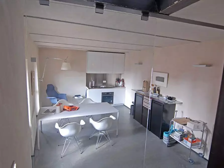 Immagine 26 di Casa trifamiliare in vendita  a Monforte D'alba