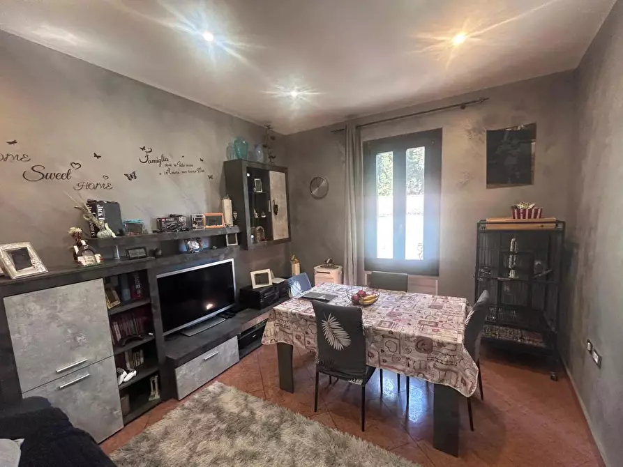 Immagine 1 di Casa trifamiliare in vendita  a Airole