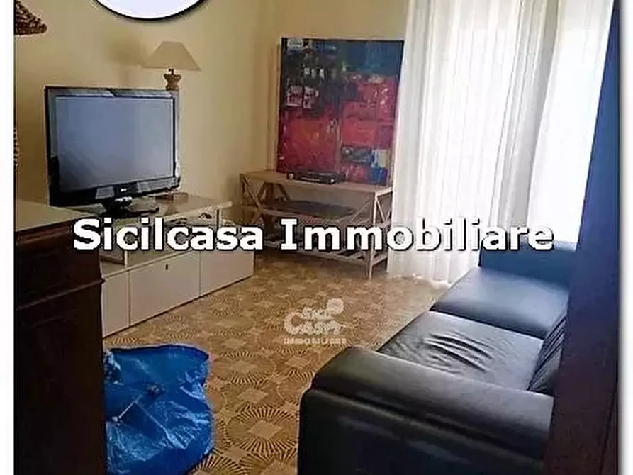 Immagine 5 di Casa trifamiliare in vendita  a Marsala