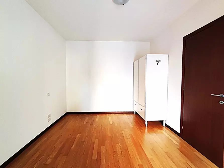 Immagine 7 di Casa trifamiliare in vendita  a Santa Lucia Di Piave