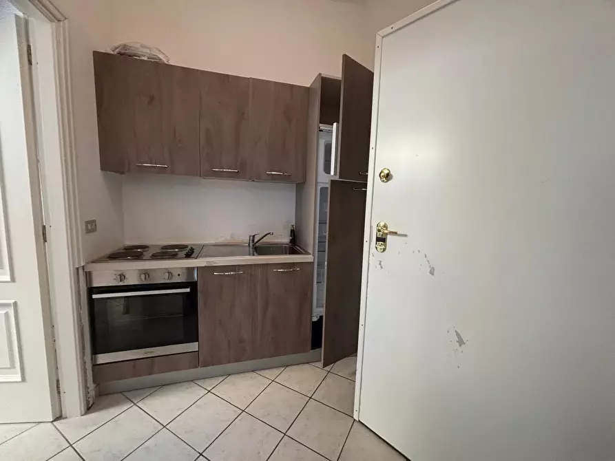 Immagine 7 di Casa trifamiliare in vendita  in Via Ruffini, 17 a Ventimiglia