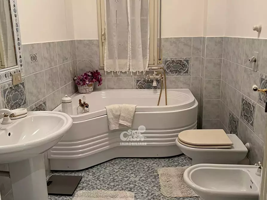 Immagine 21 di Casa trifamiliare in vendita  a Marsala