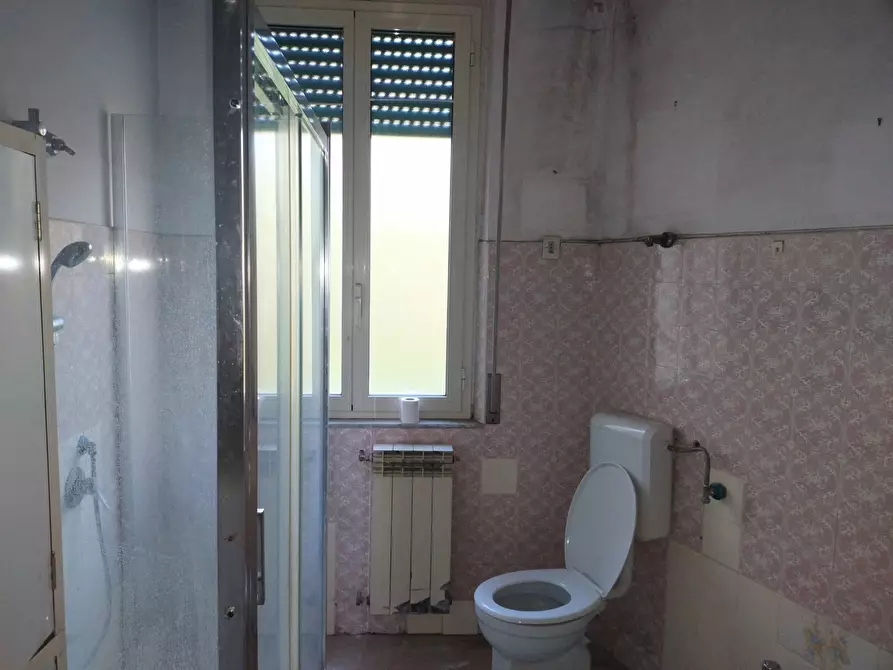 Immagine 27 di Casa trifamiliare in vendita  in Viale Regina Elena, 117 a Messina