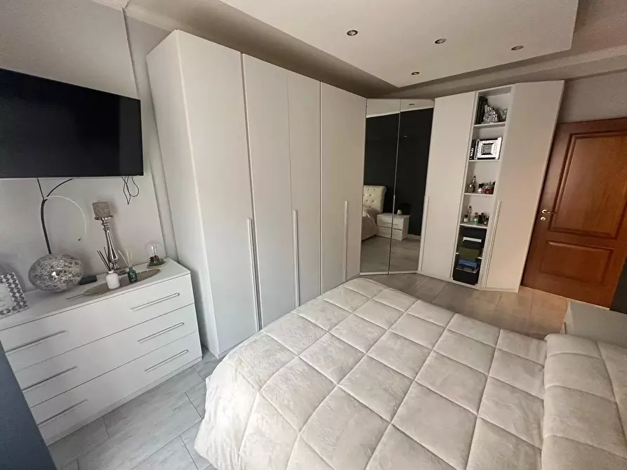 Immagine 7 di Casa trifamiliare in vendita  in Via MIlite Ignoto 1 a Ventimiglia