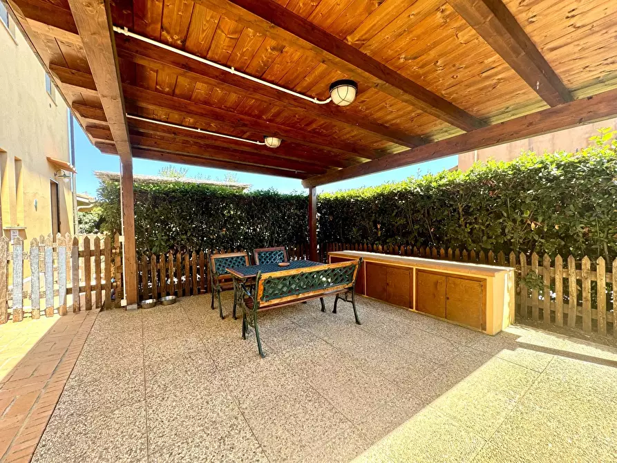 Immagine 15 di Casa trifamiliare in vendita  in via Aurelia Sud, 55. a San Vincenzo