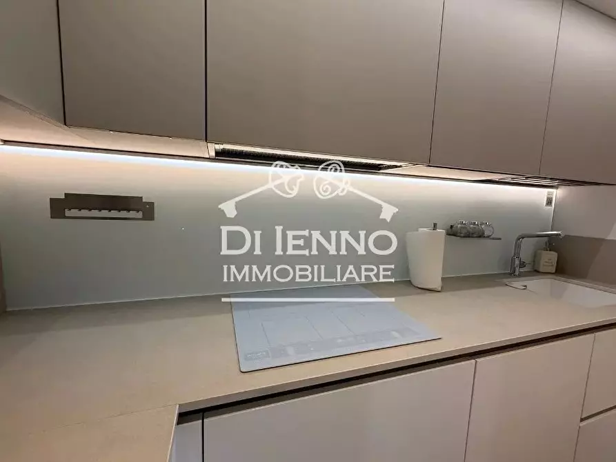 Immagine 29 di Casa trifamiliare in affitto  in Via Madesimo a Roma